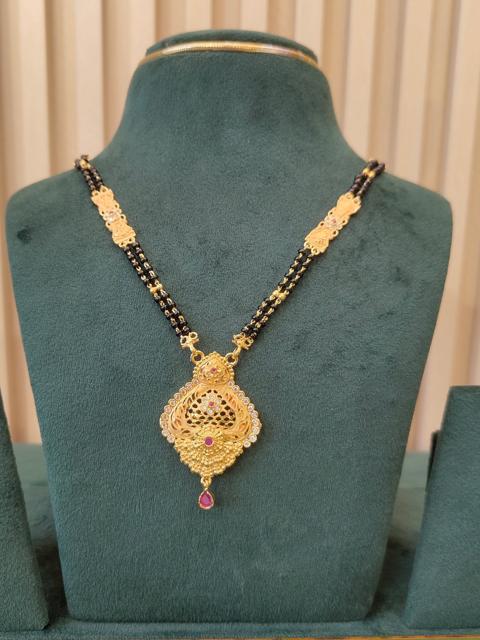 Sophisticated Vows Mangalsutra