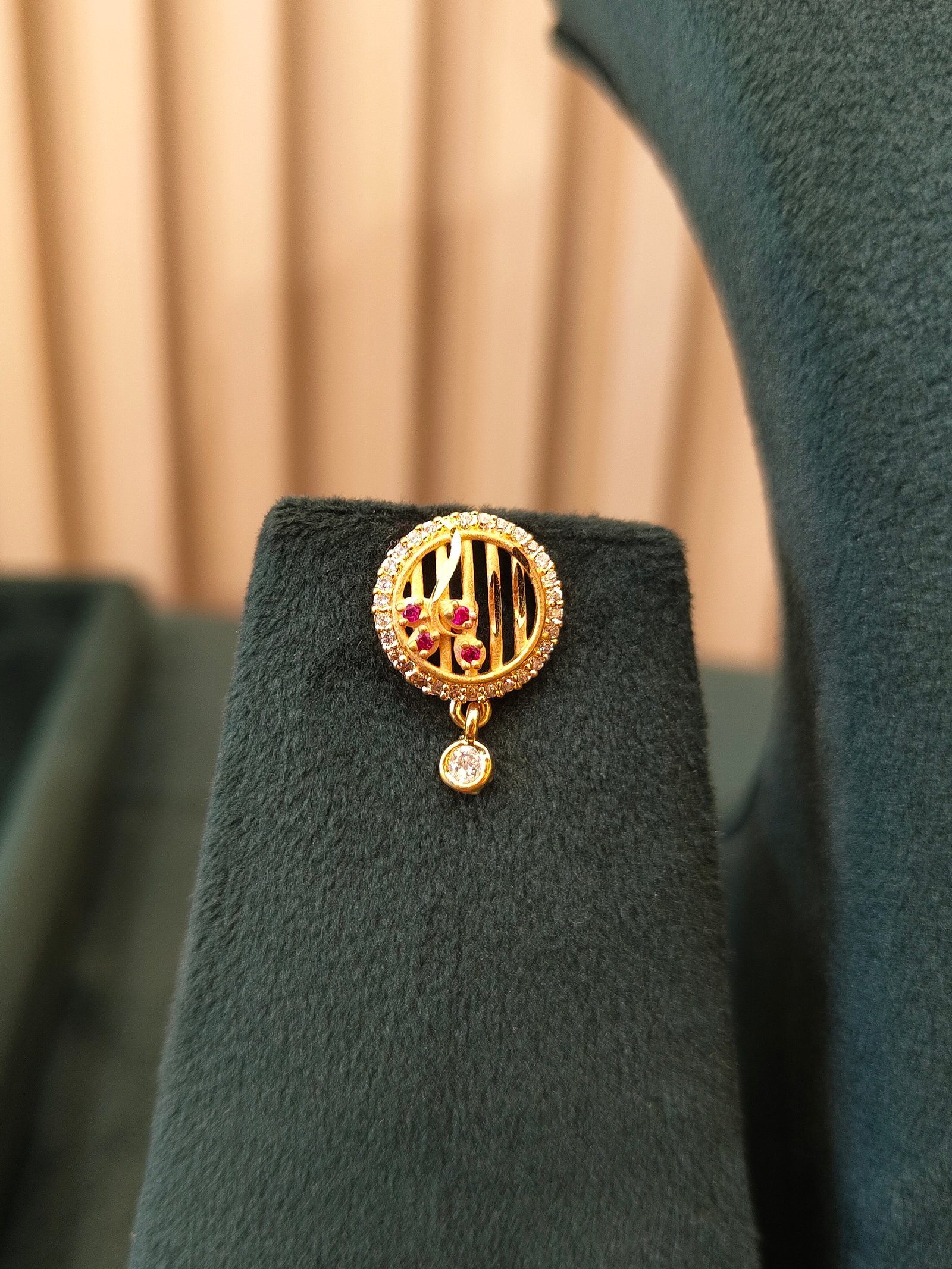 Floral Gold Pendant and Earrings Set