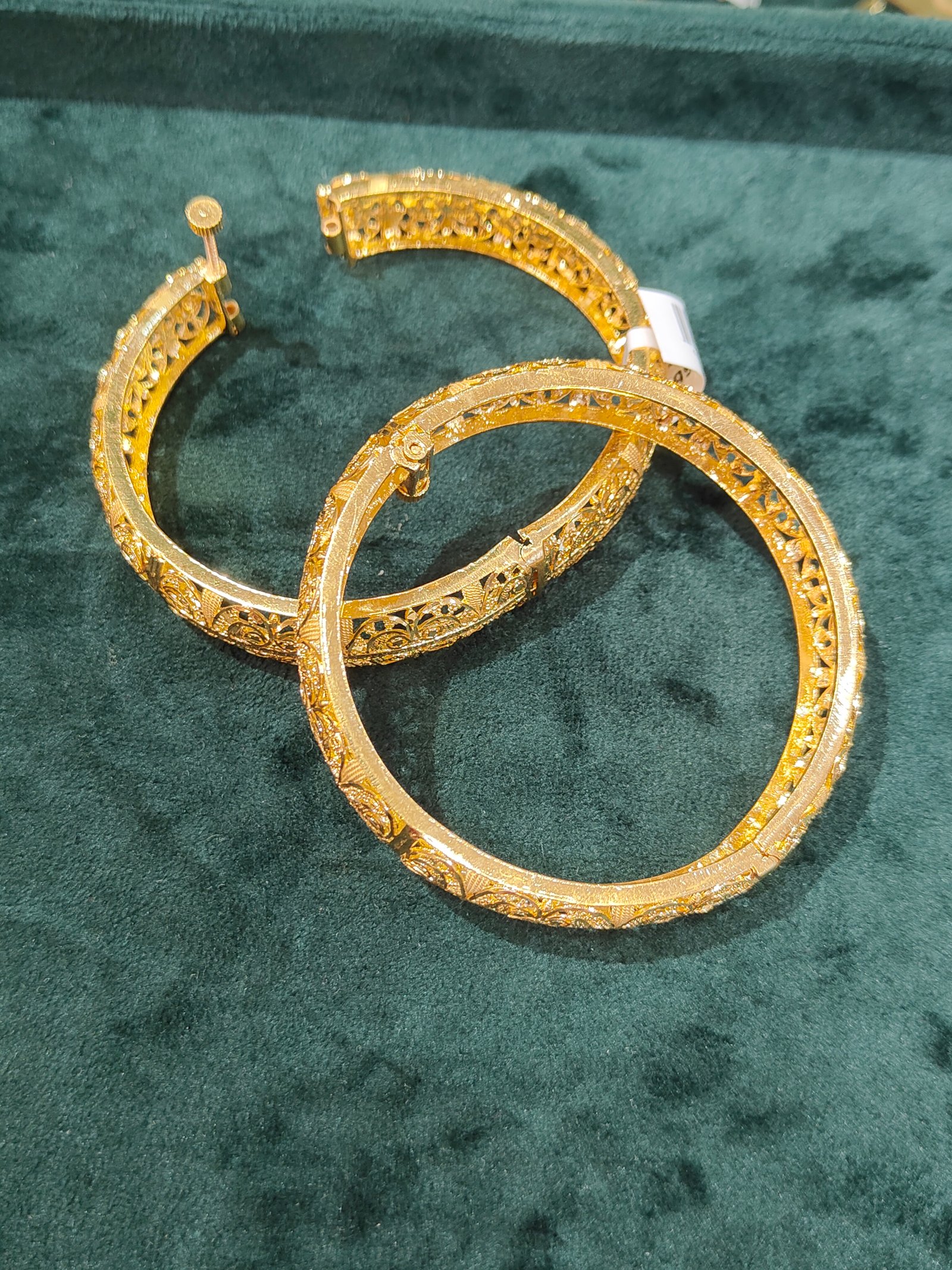 Charming Canopy Gold Bangles